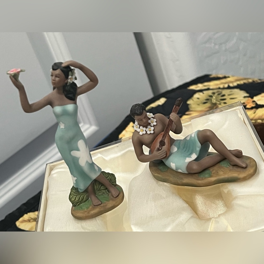 Aloha from Days Gone By NIB Ukulele Boy and Woman in Sarong Porcelain